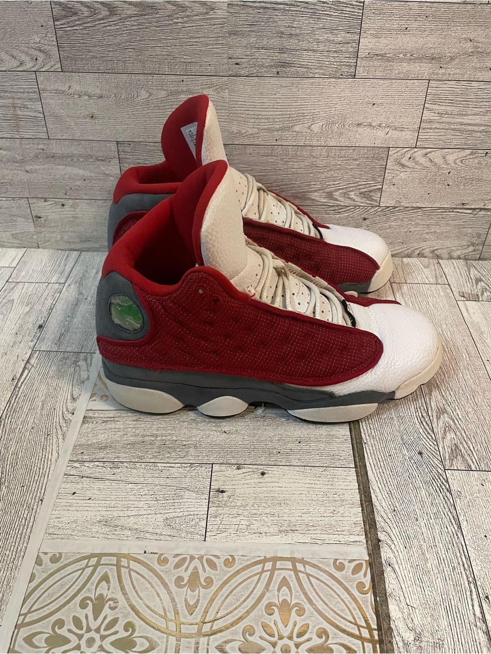 Jordan 13 retro red flint sneakers white and red grade school size 5.5
